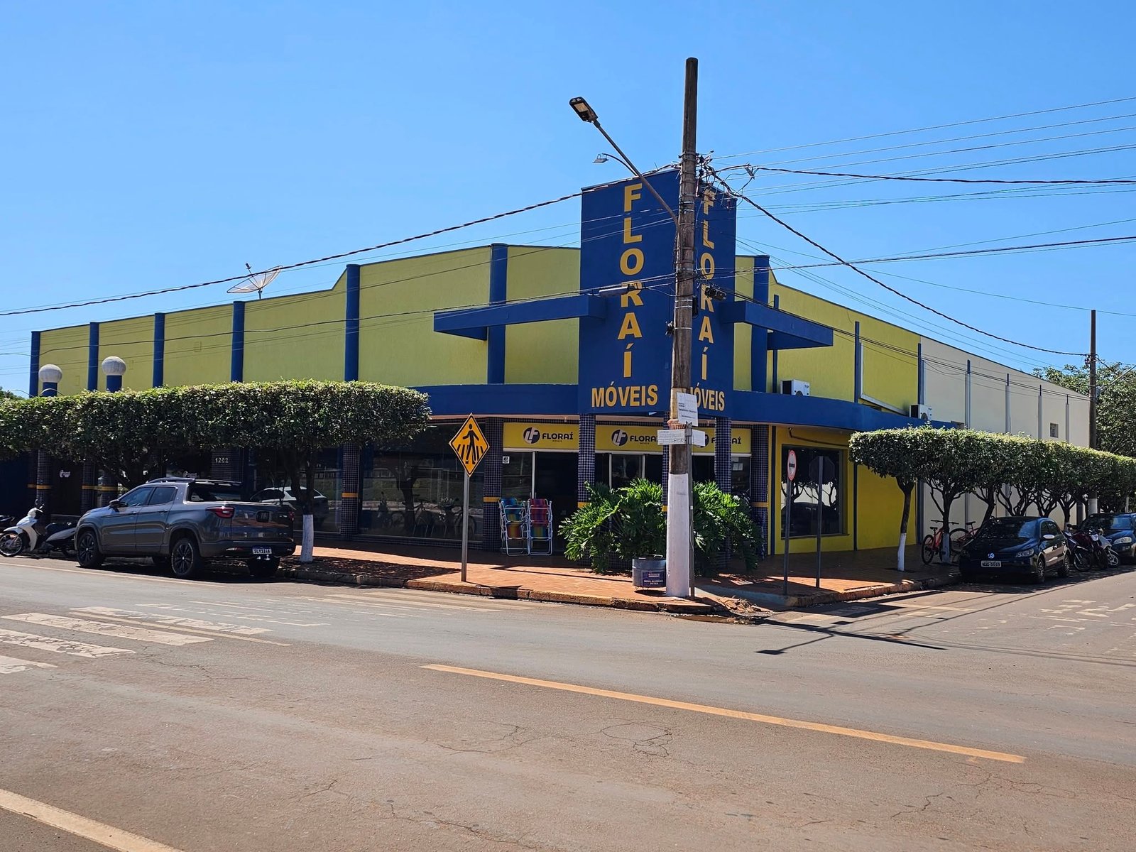 Fachada da loja Floraí Móveis em Nova Alvorada do Sul - MS